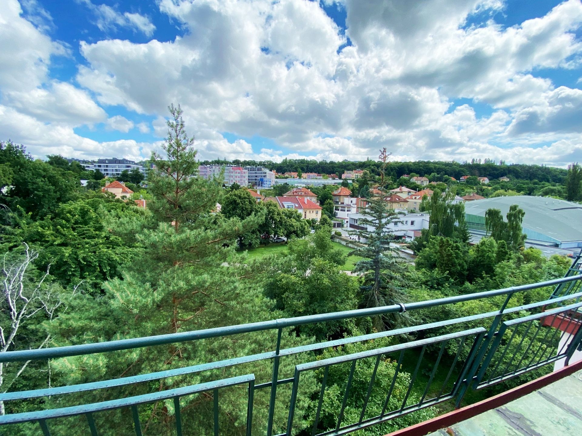 Pronájem bytu 139 m2 s terasou na Bořislavce
